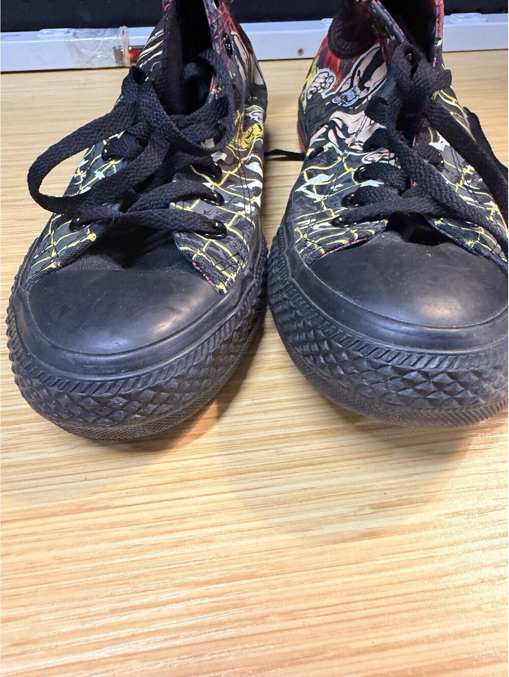 Converse All Star Chuck Taylor's The Dark Knight Rises Bane Men 8 Women 10 Shoe - Picture 8 of 16